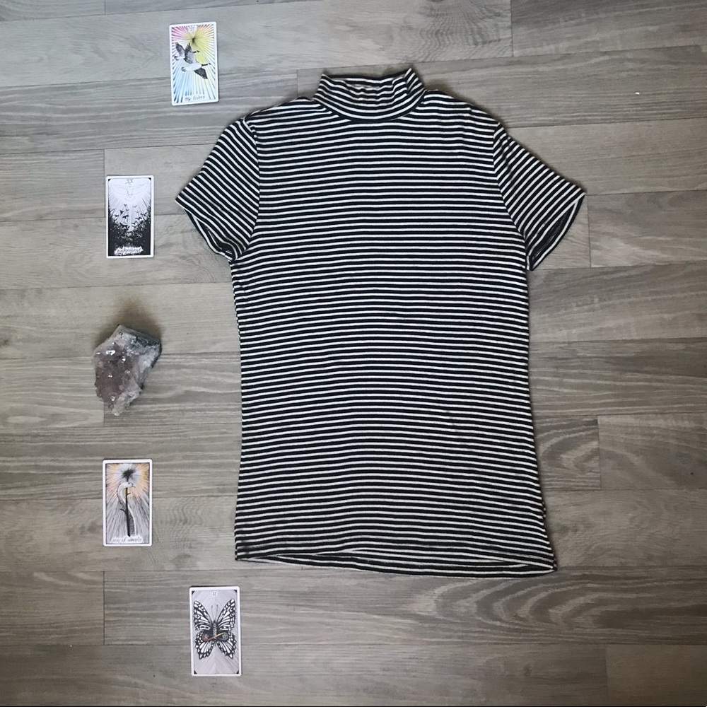 Old Navy | Striped Turtle Neck Top | Medium